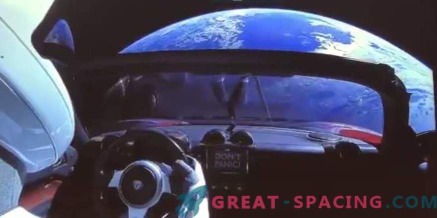 Удивително видео от колата на Тесла, пуснато в космоса