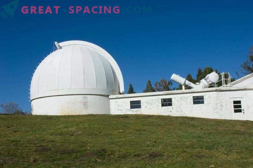 What did astronomers see? The FBI promptly closes the observatory