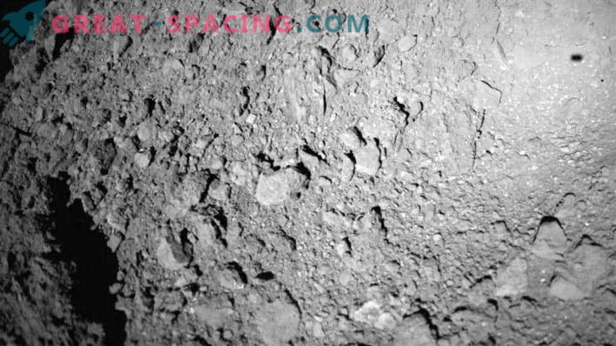 Hayabusa-2 postpones the descent of the probe to the asteroid Ryugu