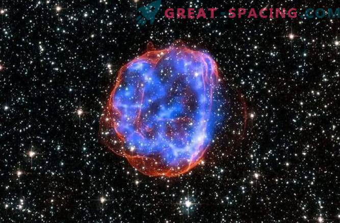 The celestial Christmas ball is actually the remnant of a supernova