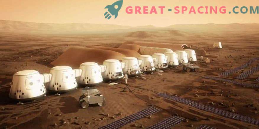 Ilon Musk suggests sending a colony of robots to Mars