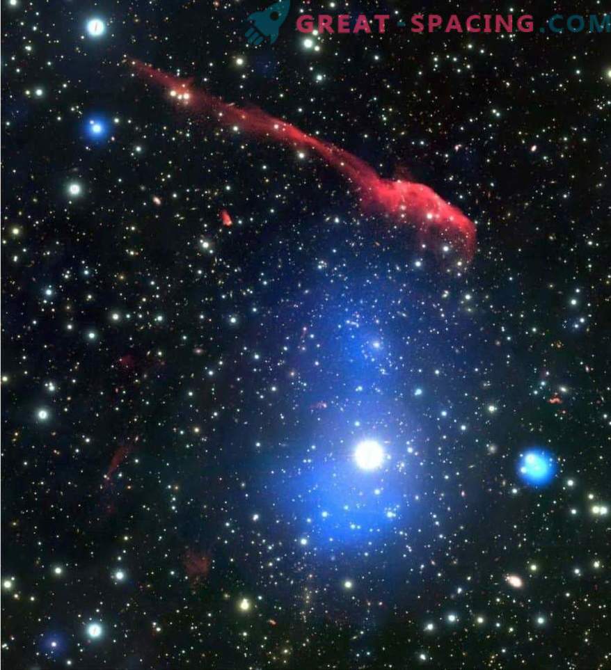 Multi-wavelength image of the galactic cluster. Toothbrush