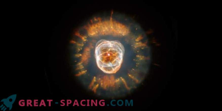 Planetary Nebulae: beautiful space objects with a short life