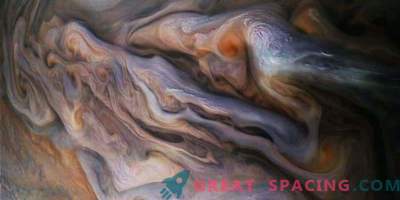 Удивителни атмосферни модели на гигантски Юпитер