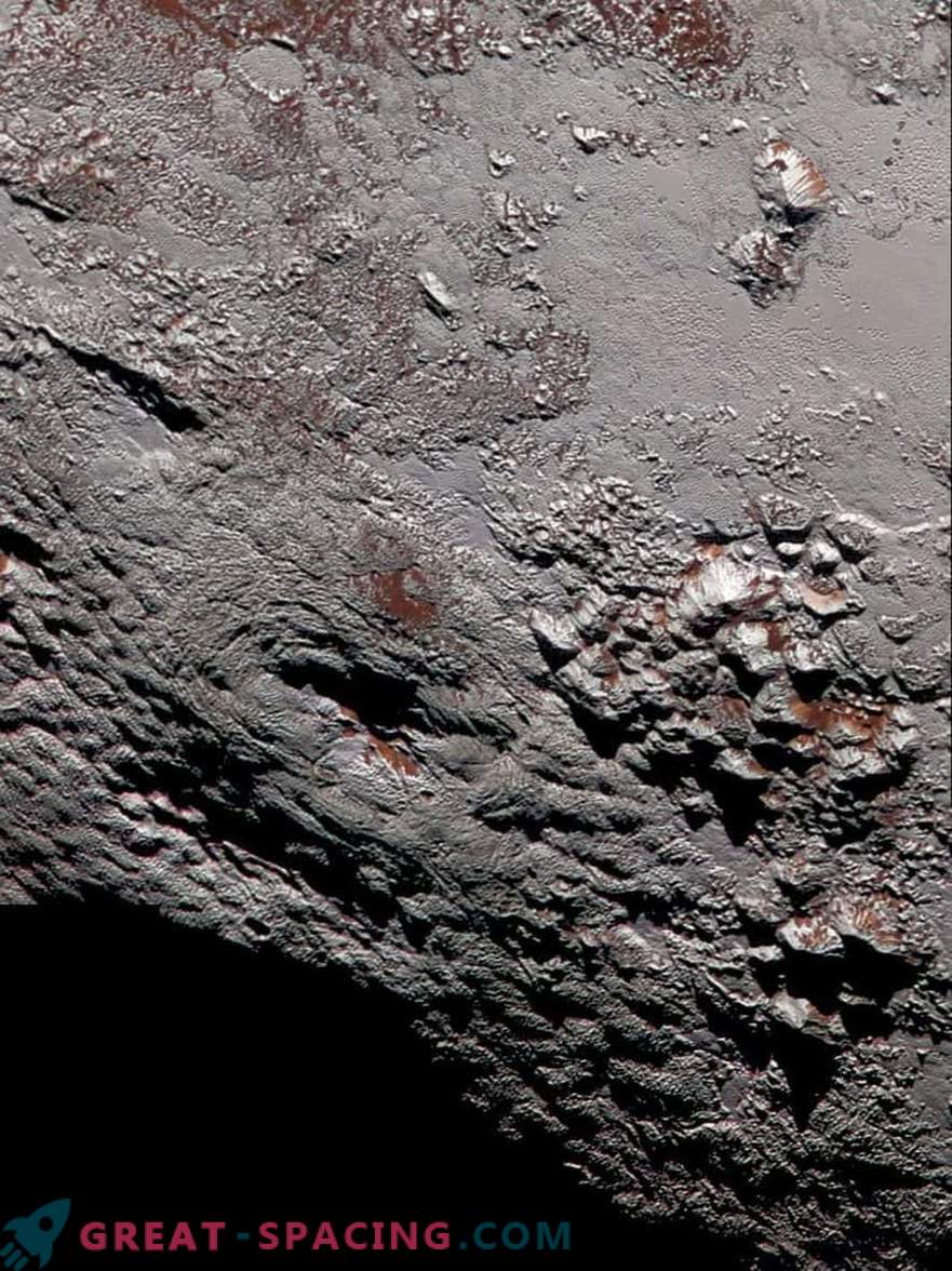 Is it possible to find life in the ocean of Pluto