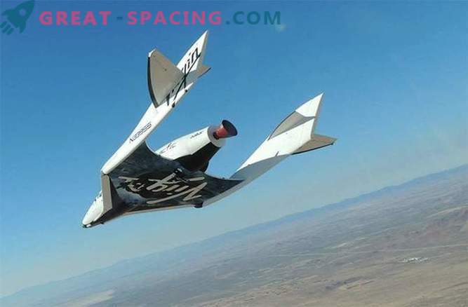 SpaceShipTwo spacecraft crashed during test flight
