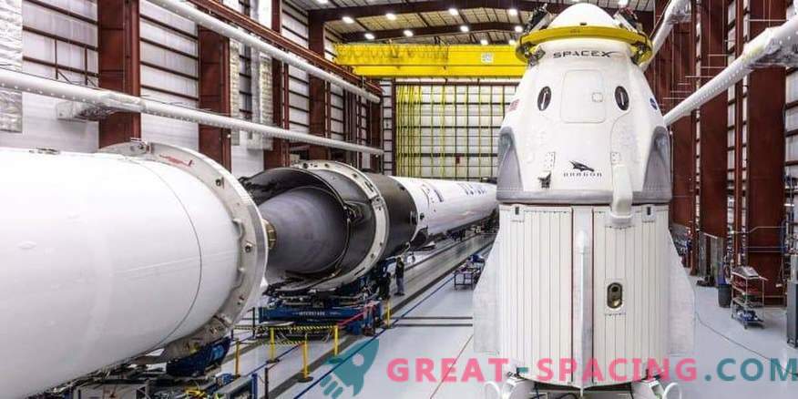 The first crew spacecraft SpaceX is ready to debut