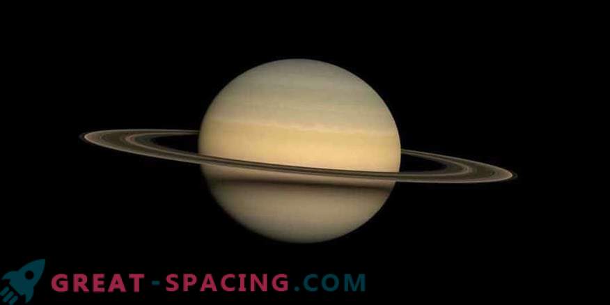 Now we know how long a day lasts on Saturn