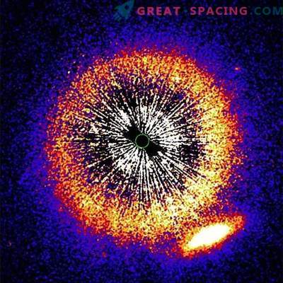 Преглед на „паразитната галактика“
