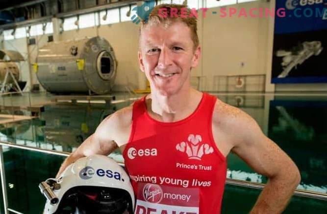 The British astronaut plans to take part in the London Marathon