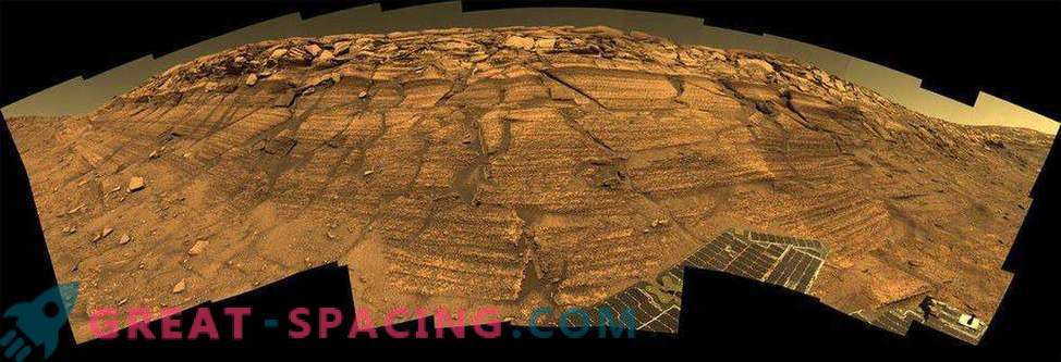 The amazing places of the Meridian Plateau discovered by the Opportunity rover