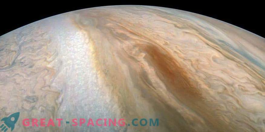 The brown barge swims in the atmosphere of Jupiter