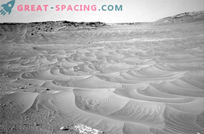 Curiosity discovered a rippling sand 