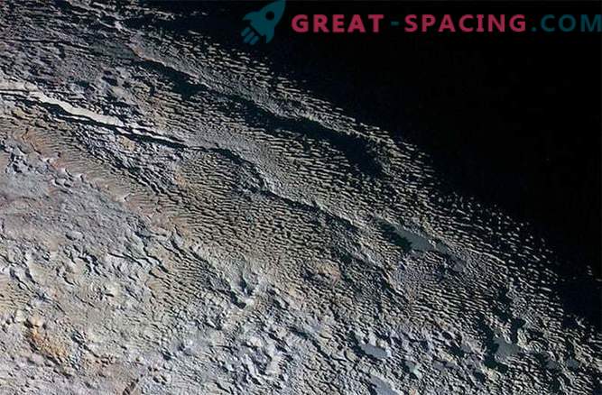 The mysterious Pluto tour: a strange landscape resembling snake skin