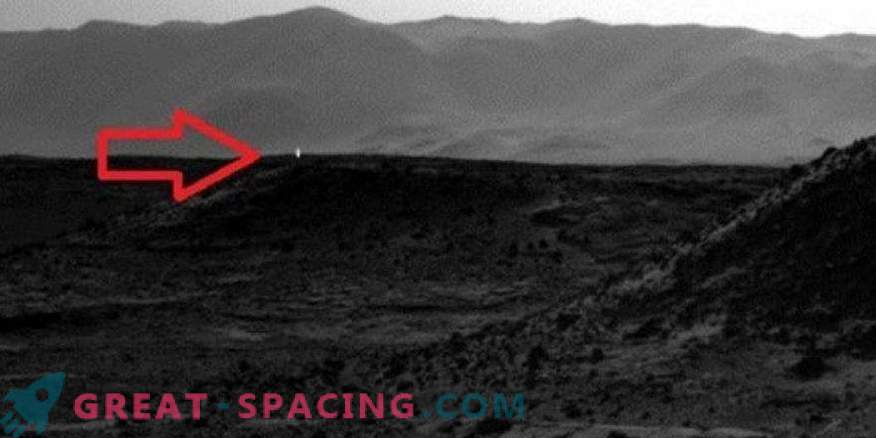 Why is Mars glowing? Mysterious phenomenon of flares on the Red Planet