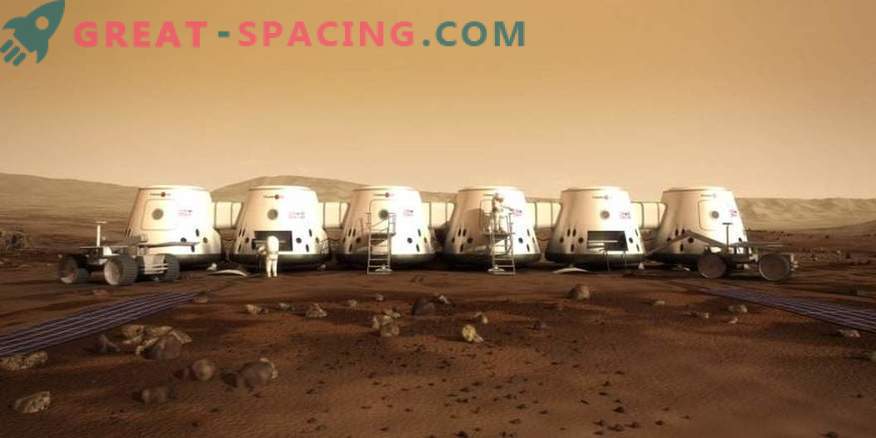 Ilon Musk plans to build a Martian base in a decade.