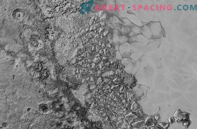 Beautiful complex world of Pluto on new photos